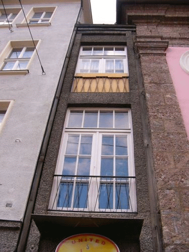 Photo : la plus petite maison d'Innsbruck