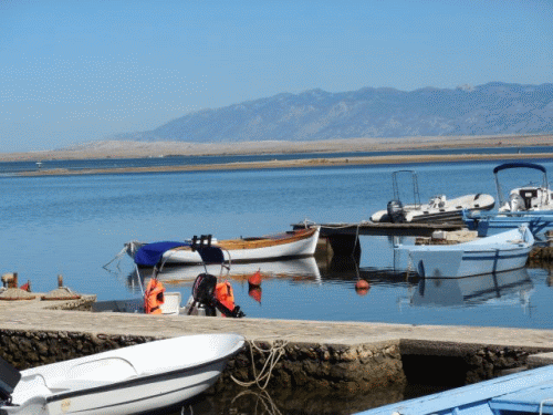 Foto Nin: Blick vom Bootshafen