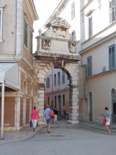 Photo Rovinj : La porte du centre historique