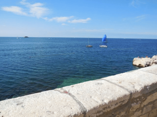 Foto Rovinj: Blick zum Meer