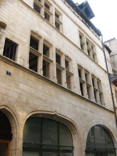 Foto Chalon-sur-Sane: Dreispeicherhaus
