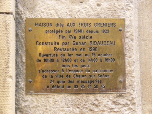 Foto Chalon-sur-Sane: Inschrift 2 des Dreispeicherhauses