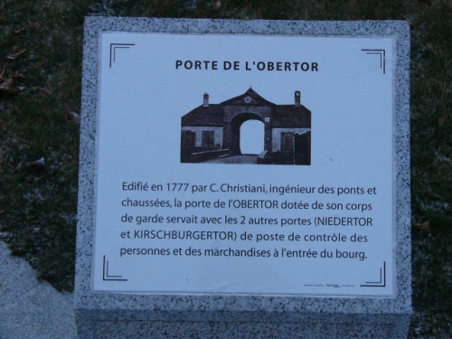 Foto Erstein: Inschrift Obertor