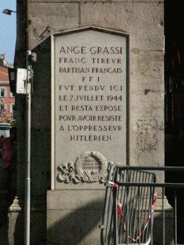Foto Nizza: Ehrentafel fr Ange Grassi