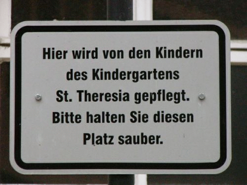 Foto: HD Schild wg. Platzreinigung