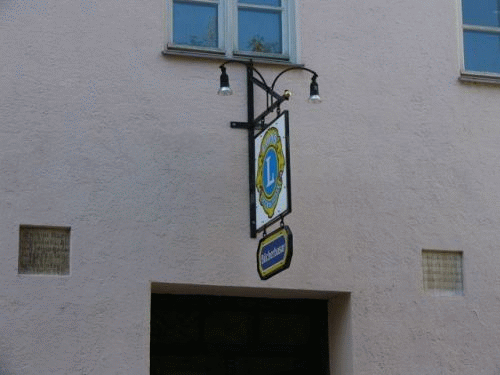 Foto Ingolstadt: Haus mit den zwei Inschriften
