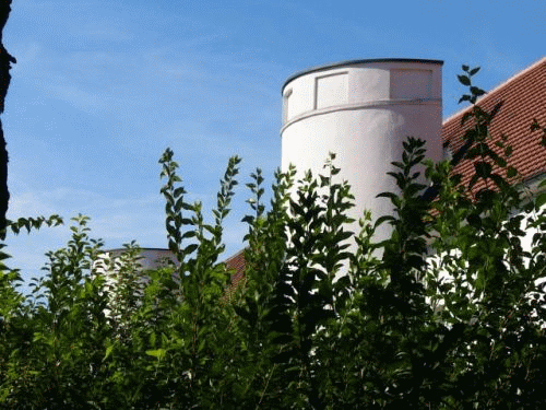 Foto Taschenturm Ingolstadt: die Stadtmauer von auerhalb der Stadt