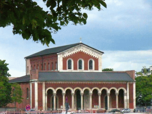 Foto Mnchen St. Bonifaz: Gesamtansicht fern