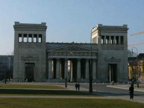 Foto Mnchen Koenigsplatz Propylen: Gesamtansicht