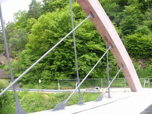 Foto Regen-Brcke Nittenau-Stefling: Brckenkopf berfuhr, noch gesperrt