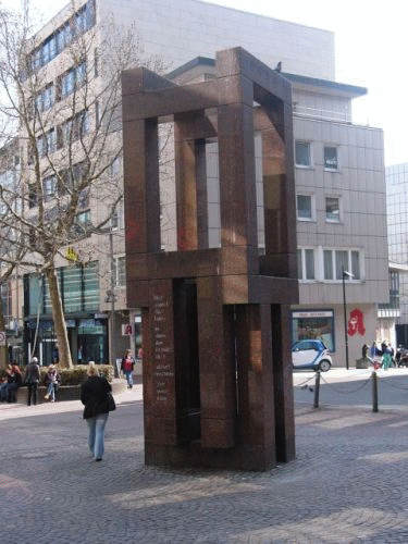 Photo Ulm: general view of the Albert Einstein memorial