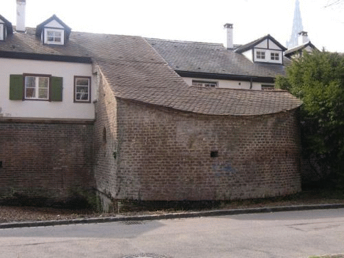 Photo Ulm: stump of a tower on the northern side of the Seelgraben