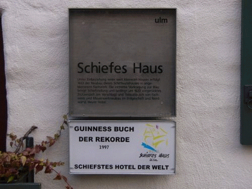 Photo leaning house Ulm: third and fourth inscription