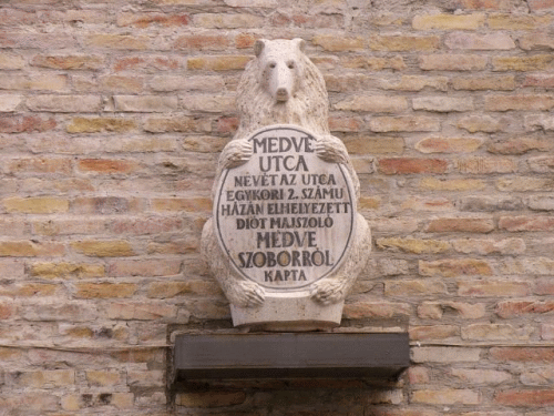 Foto Buda: Gedenktafel fr Medve utca / Brenstrae