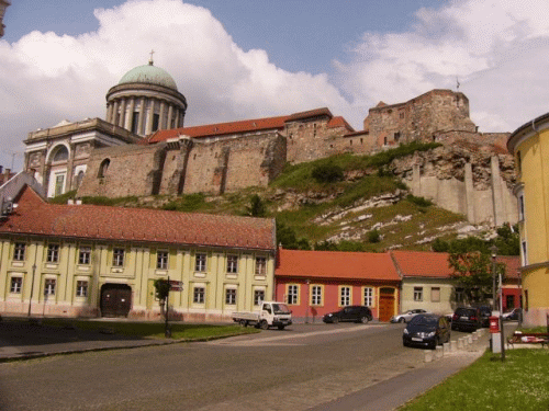 Foto Esztergom: Burgruine und Basilika