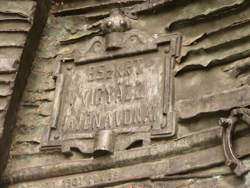 Foto Vereinigungsdenkmal Budapest: Eisenbahn