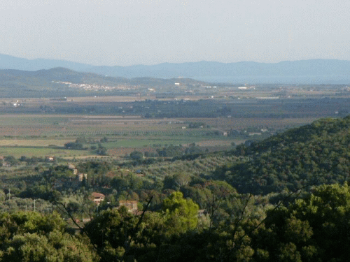 Campiglia Marittima: Blick nach Riotorto und das Meer