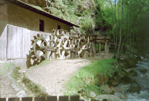 Photo Fondo : roues de moulin