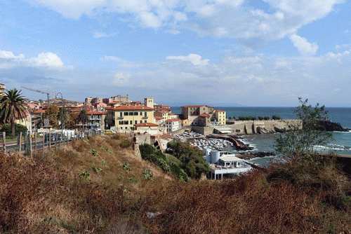 Foto Piombino: Hafen