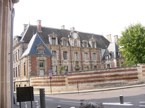 Foto Chalon-sur-Sane: chalon_brick_01