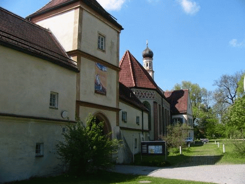 Photo Munich Blutenburg castle: the main entrance