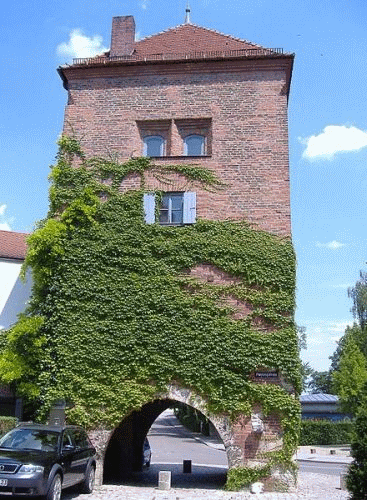 Foto Ingolstadt: Mnzbergtor von auerhalb der Altstadt