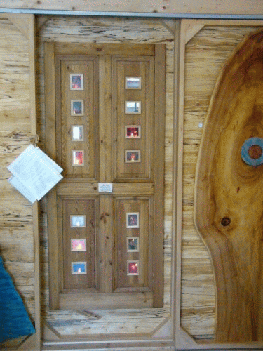 Foto: Licht durchdringt Holz